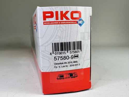 Piko 57580 Hobby OBB Rh2016 Diesel Locomotive V - HO SCALE - Picture 12 of 12