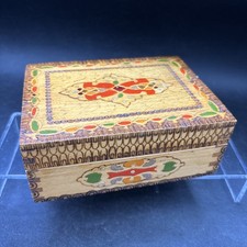 Pyrographie Kiefer Schatulle handbemalt Andenken Schmuck Volkskunst Stil 5" Schatulle