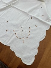 Vintage Off White Tablecloth With Cutwork Embroidery 60x97" Scalloped Edges