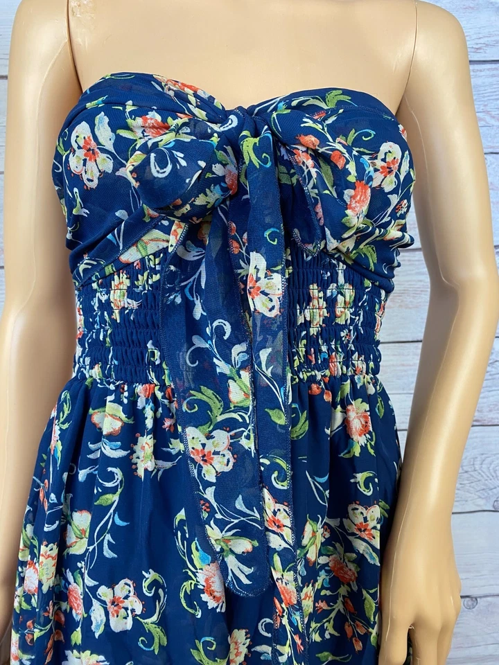Fire Los Angeles Womens Jrs Blue Floral Sleeveless Cropped Romper Size Small N12 Foto 2 de 4