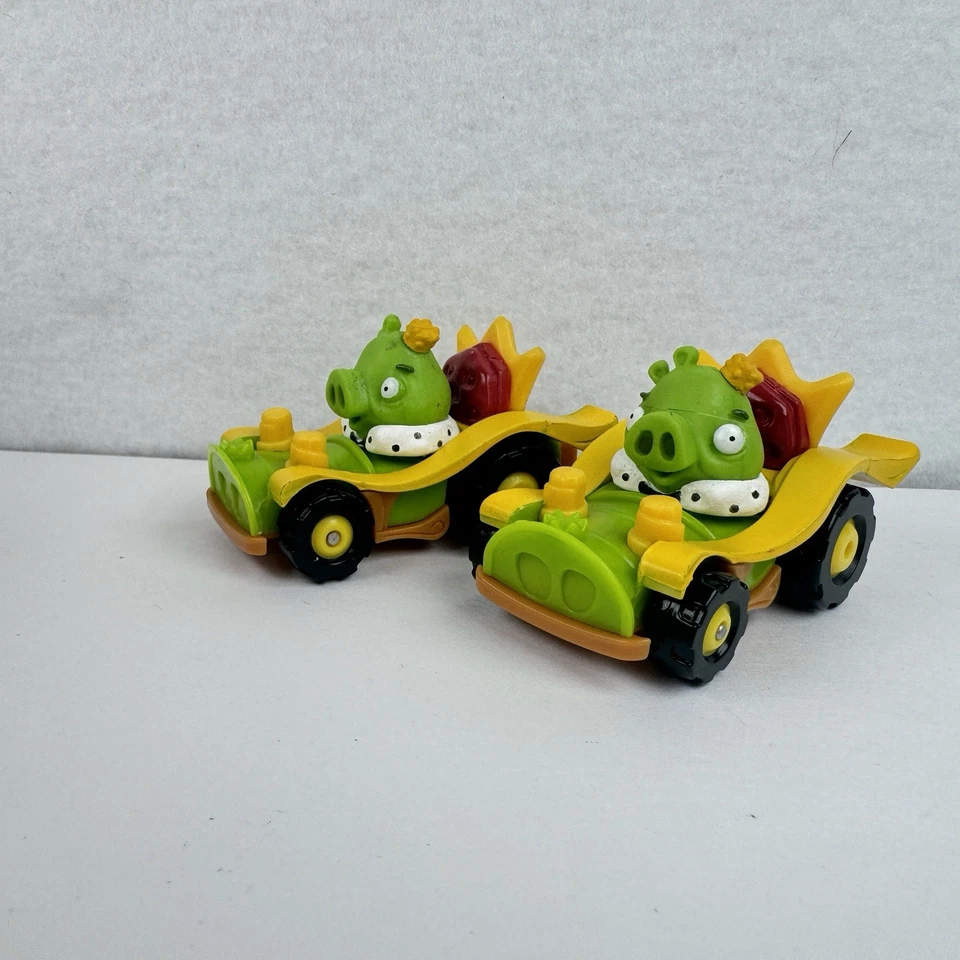 Angry Birds Go Jenga Lot 25+ Pieces Terence Bubbles Chuck + Kart Racer Accessory - Image 4 of 4