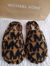 Michael Kors Slipper Alexis Closed Toe Serpa Logo Acron/Blk Size 7 New In Box