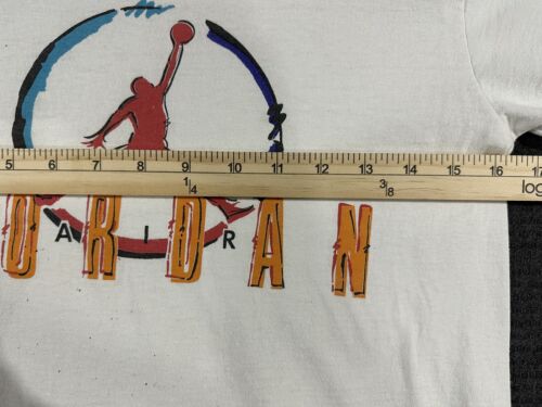 Nike Air Jordan Kids T Shirt Small White Distressed Single Stitch 90s NBA Vtg - Picture 3 of 11