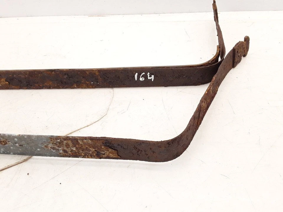 Jaguar X - Type 2.0D 96kW Diesel 2004 depósito de combustible soporte juego de tiras Foto 4 de 4