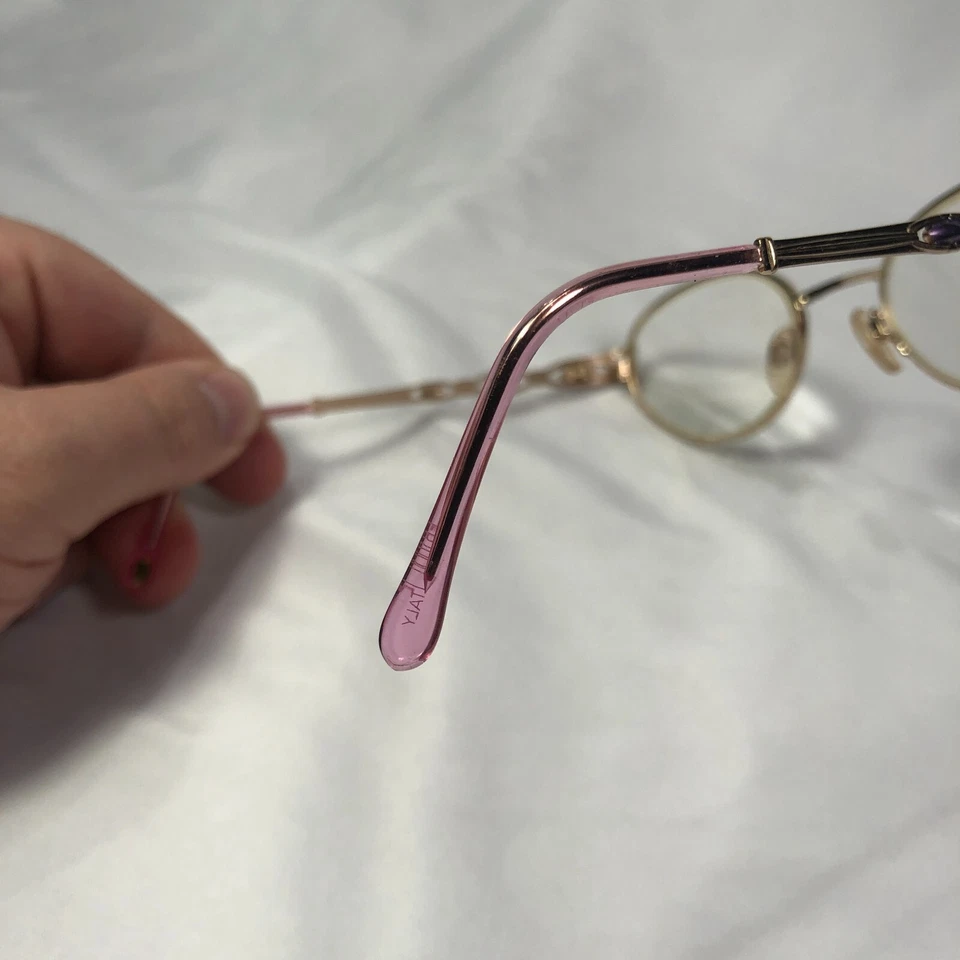 Revlon 1017 Eyeglasses Frames Oval Lavender Pink Purple Iridescent 52-21-135 - Image 3 of 4