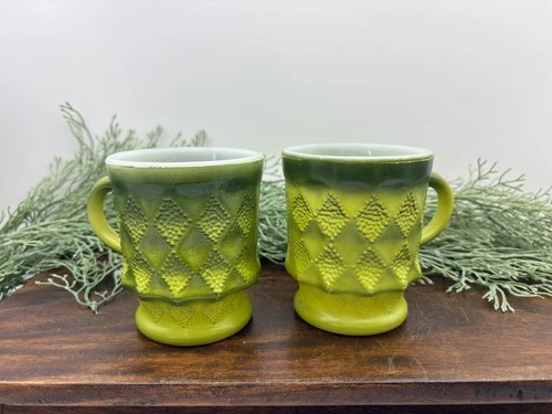 Vintage Fire King Heritage Diamond Mugs Set of 2 Anchor Hocking Oven Proof USA