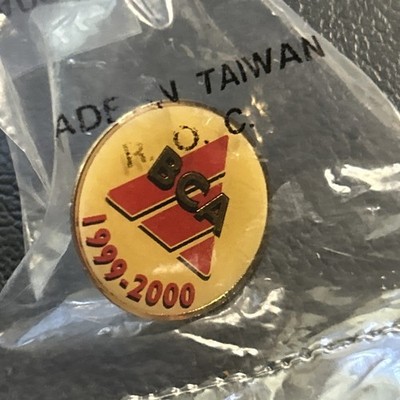Lapel Pin billards Pool Player Bca Pool League 1999 2000