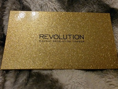 REVOLUTION Makeup Revolution London VIP 24 Pc Palette