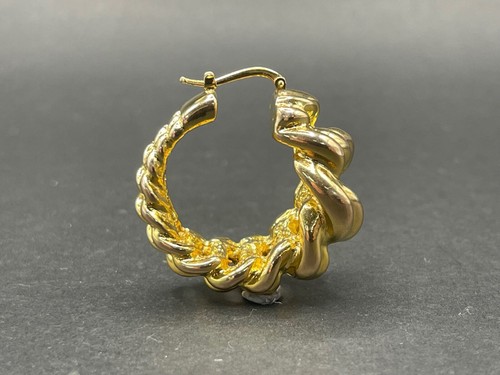 Ladies 18ct Yellow Gold Fancy Hoop Earrings - Picture 8 of 12