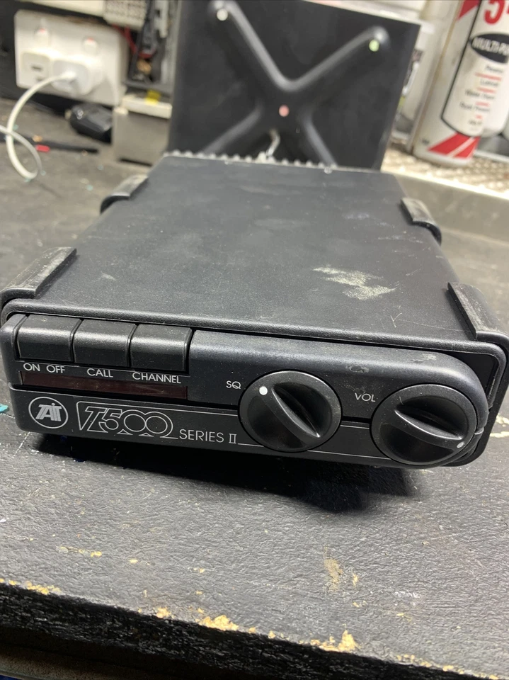 Tait T500 Series 2 2 Way Radio 81-108 MHz With Additional Modified Plug VHF AM - image 2 of 4