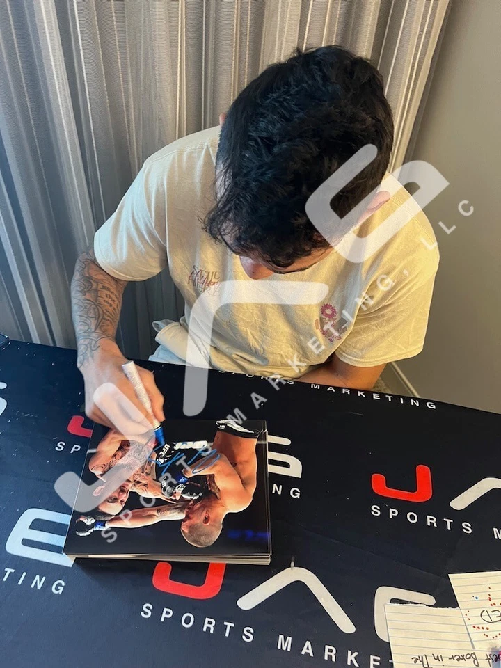 Foto firmada autografiada por Max Holloway 8x10 UFC Beato certificado de autenticidad JSA Anthony Pettis Foto 2 de 2