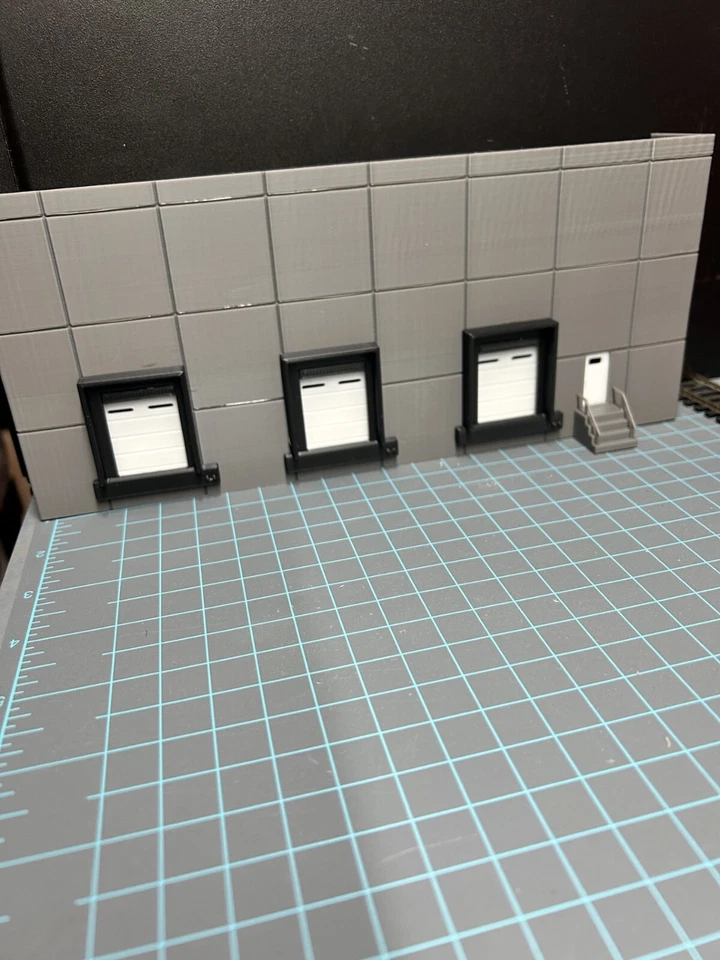 224163 Background Distribution/Warehouse Building H0 Scale - Image 4 of 4