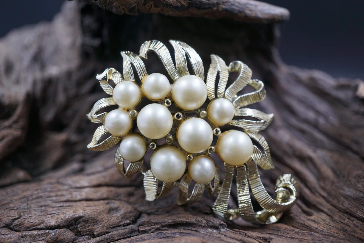 Signed STAR Faux Pearl Gold Tone Vintage brooch pin eBay