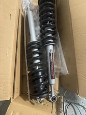 Rough Country Front Shocks 2014-2021 Toyota Tundra 