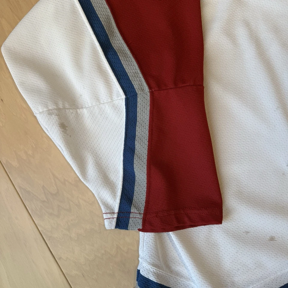 Camiseta De Colección Colorado Avalanche 2XL Blanca Años 90 CCM Stanley Cup Champions Foto 4 de 4