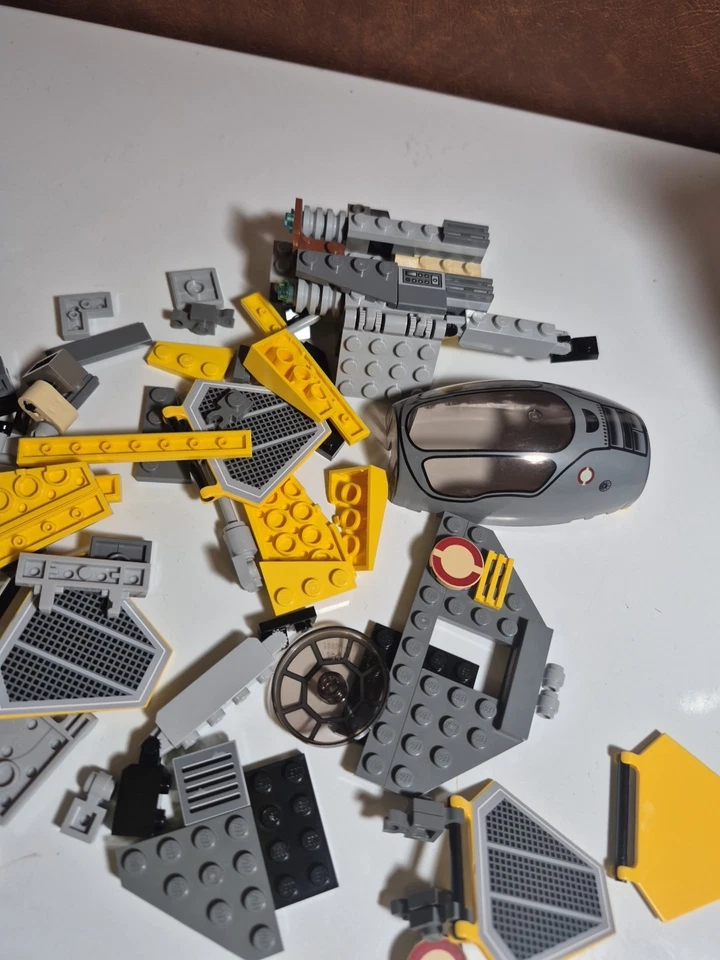 LEGO Star Wars 7256 Jedi Starfighter & Vulture Droid 2005 juego suelto incompleto Foto 4 de 4