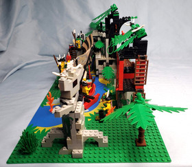 Lego 6278 Enchanted Island - Pirates Islanders- 100% complete- 1994 -please read