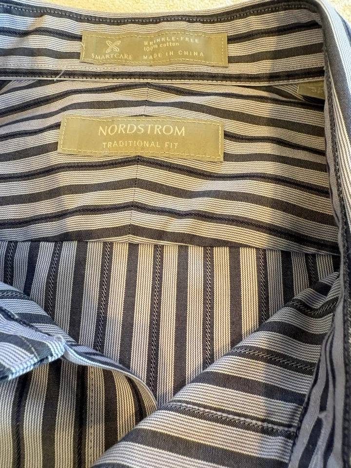 Camisa de vestir Nordstrom para hombre sin arrugas SmartCare gris púrpura a rayas 161/2 x 32  Foto 3 de 4