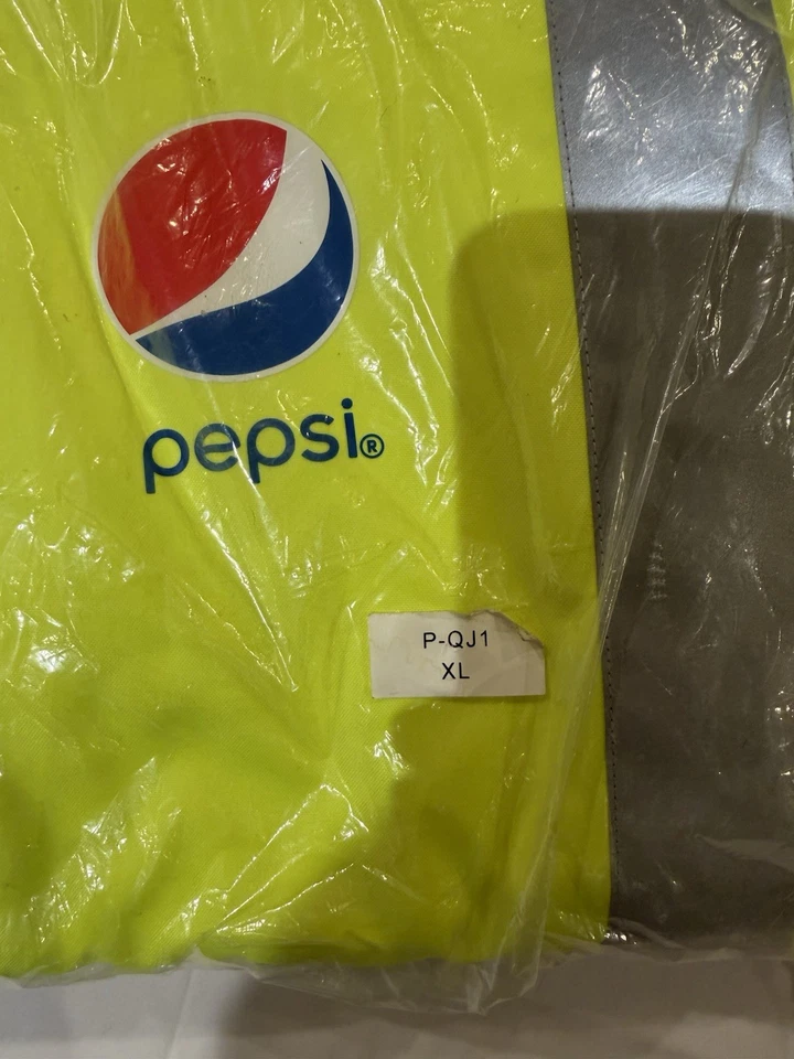 PEPSI HIGH VISIBILITY LIME REFLECTIVE JACKET WITH HOOD Xl - Image 4 of 4
