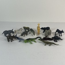 Animal Toy Lot Of 15 Zoo Species