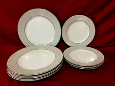 Mikasa Parchment Platinum 8 Pc. Set Of 4 Each Dinner 10 3/4" & Salad 8" Plates