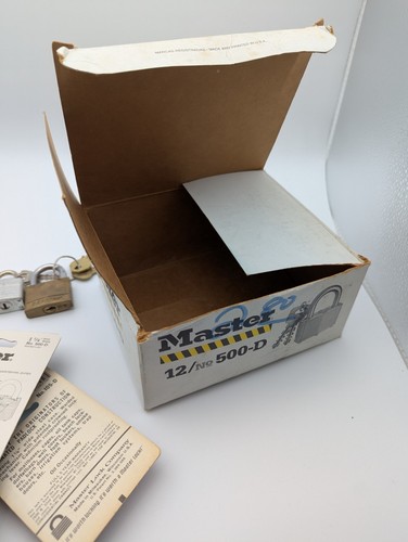 Caja de candados masterlocks antiguos vintage 500-D 105-D con llaves nuevo stock antiguo NOS - Imagen 5 de 5