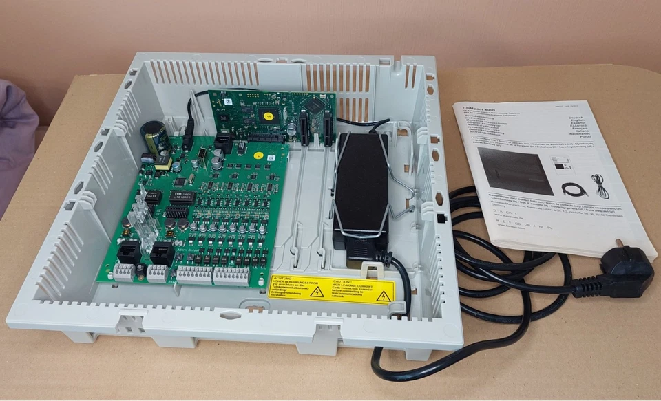 Auerswald COMpact 4000 ITK-System VoIP ISDN mit Systemtelefon COMfortel 1500 - Bild 4 von 4