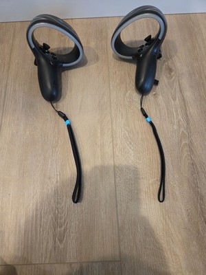 HTC Vive Cosmos PAIR Replacement OEM Left And Right Controller 2Q3Z200 2Q3Z100