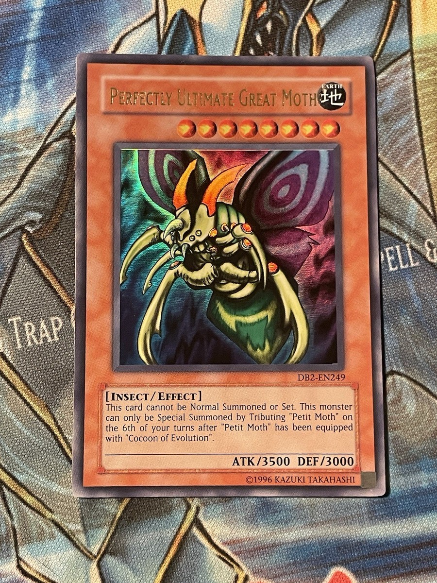 yugioh card great moth Perfectly Ultimate Great Moth | Ultra Rare | DB2 | Near Mint | english  Yu-Gi-Oh