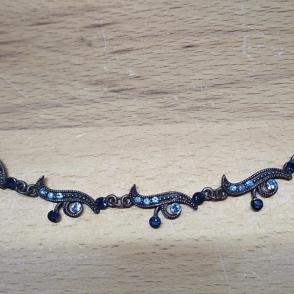Collar vintage Y2K plata azul estrás 17" Foto 3 de 4