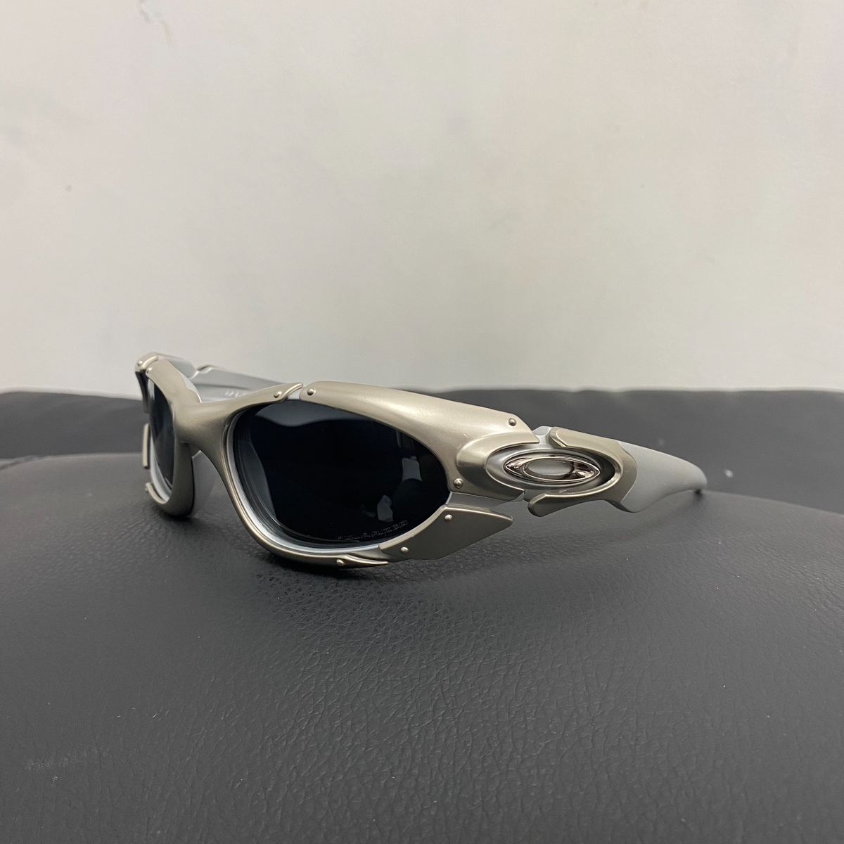 Vintage Oakley 90s Plate sunglasses Polarized Black Lens Y2K