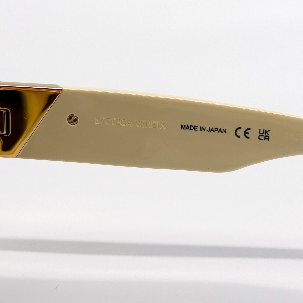 NEW BOTTEGA VENETA BV1177S 004 BEIGE GREY CAT EYE WOMEN SUNGLASSES Bottega Veneta NEW BOTTEGA VENETA BV1107S 004 CAT EYE GOLD  main image 3