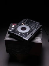 Pioneer CDJ 2000 Nexus NXS