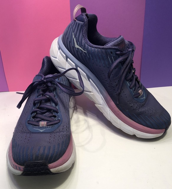 purple running shoes womens
