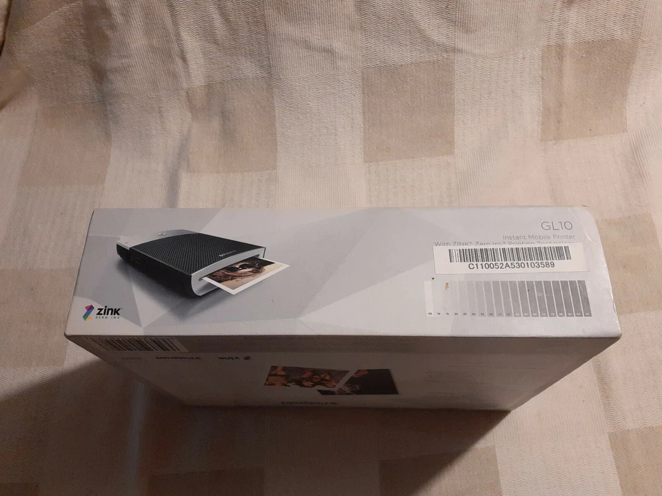 Polaroid GL10 Instant Mobile Printer 3x4in Zink Technology NIB Grey Label - Image 3 of 4