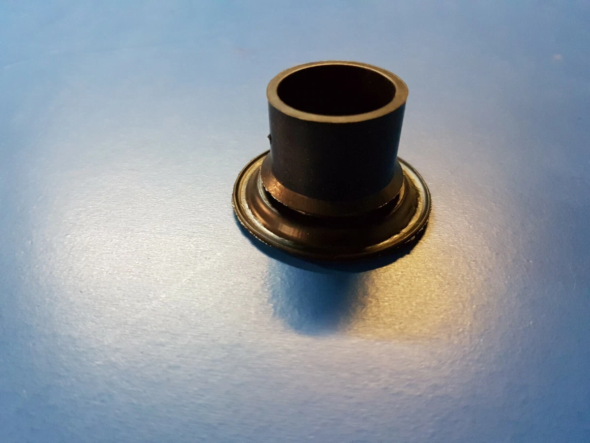 Mercedes Various models - Drain Grommet rubber - 107 997 27 81 