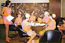 PSA AIRLINES FLIGHT ATTENDANTS IN LOUNGE - 5" by 7" REPRINT PHOTO - NICE