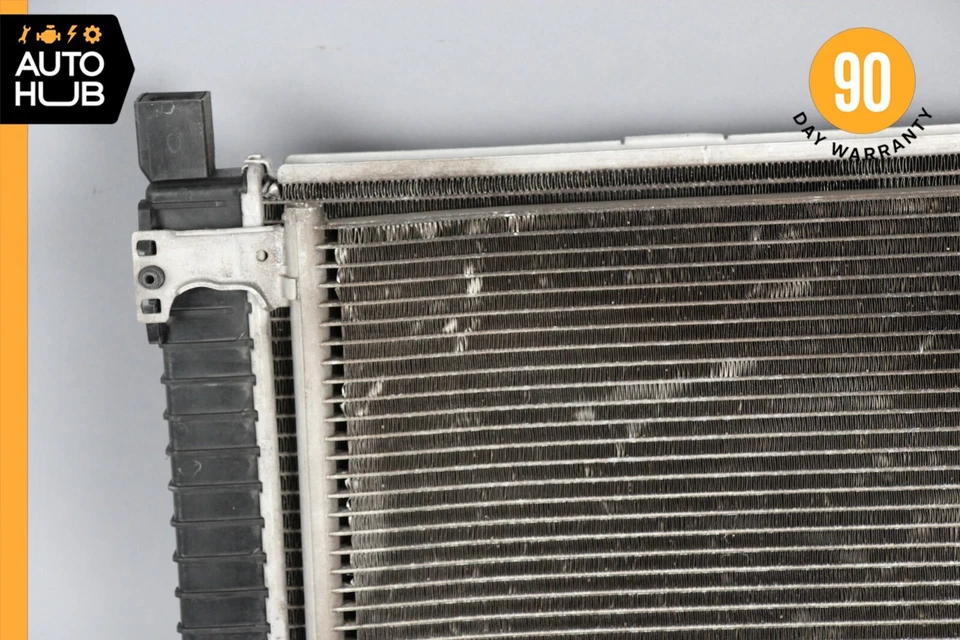 01-05 Mercedes W209 CLK500 C320 Motor Refrigeración Radiador Aire Acondensador Fabricante de Equipo Original Foto 2 de 4