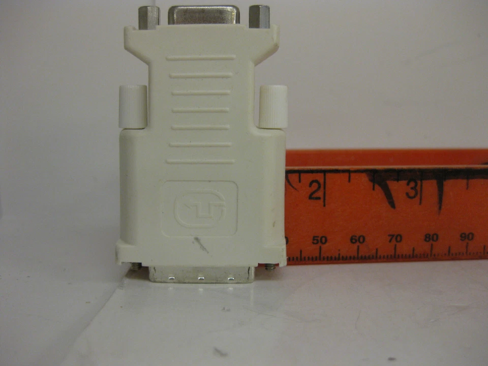 Dell DVI Male to VGA Female Adapter , J8461 - Image 4 of 4