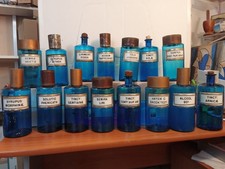 lot de 15 pots de pharmacie bleue avec etiquette porcelaine 
