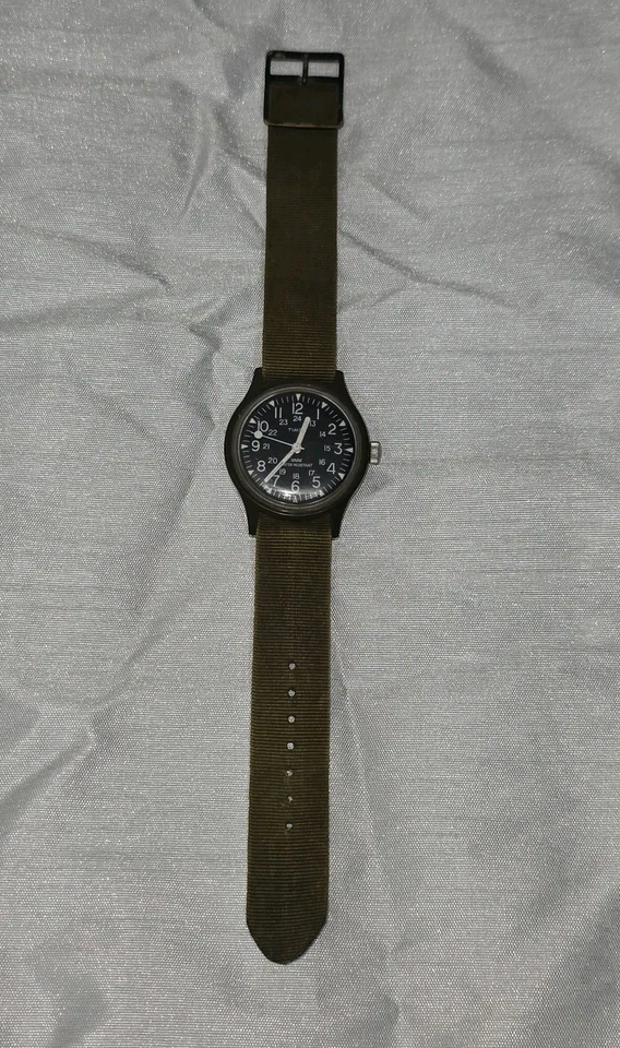 Vintage Timex Mechanical Military Field Watch Green Band Strap Phillipines 35mm - Image 3 of 4