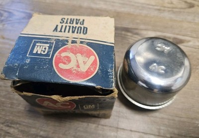 NOS GM AC FB43 Chrome Oil Breather Cap 6420359 Crankcase Filler Twist-On OEM