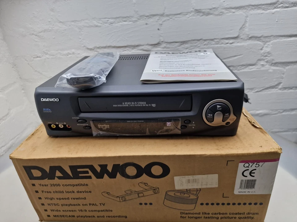 Daewoo Q757 Videorecorder 6-Kopf Hi-Fi Stereo NTSC PAL MESECAM VHS HQ - Bild 3 von 4
