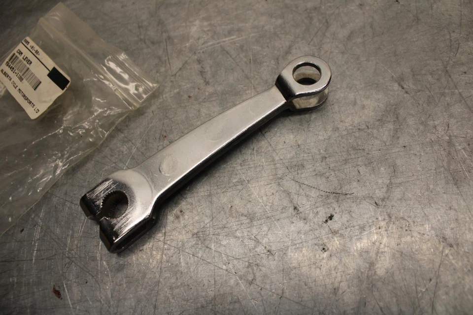 Suzuki GT550 1973 palanca de freno trasero leva 64451-11000 BB33 Foto 4 de 4