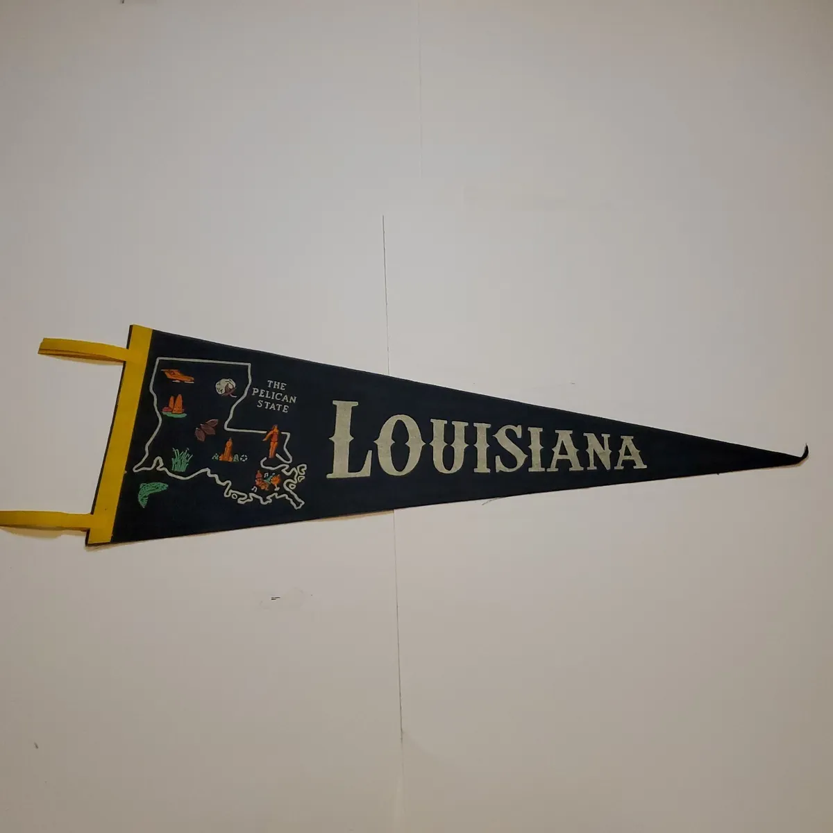 Vintage Louisiana The Pelican State Souvenir Pennant Flag 30 Inches Good  Cond