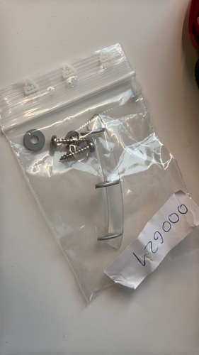 1:18 Jadi Modelcraft - TVR SAGARIS 2005 - JM98082 (Spoiler dabei) ohne OVP - Bild 13 von 13