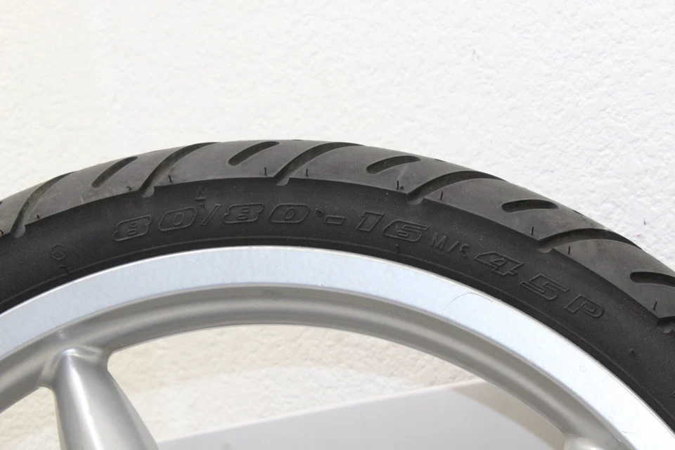 Llanta delantera Aprilia Scarabeo 50 2001-06 2t OEM Foto 2 de 4