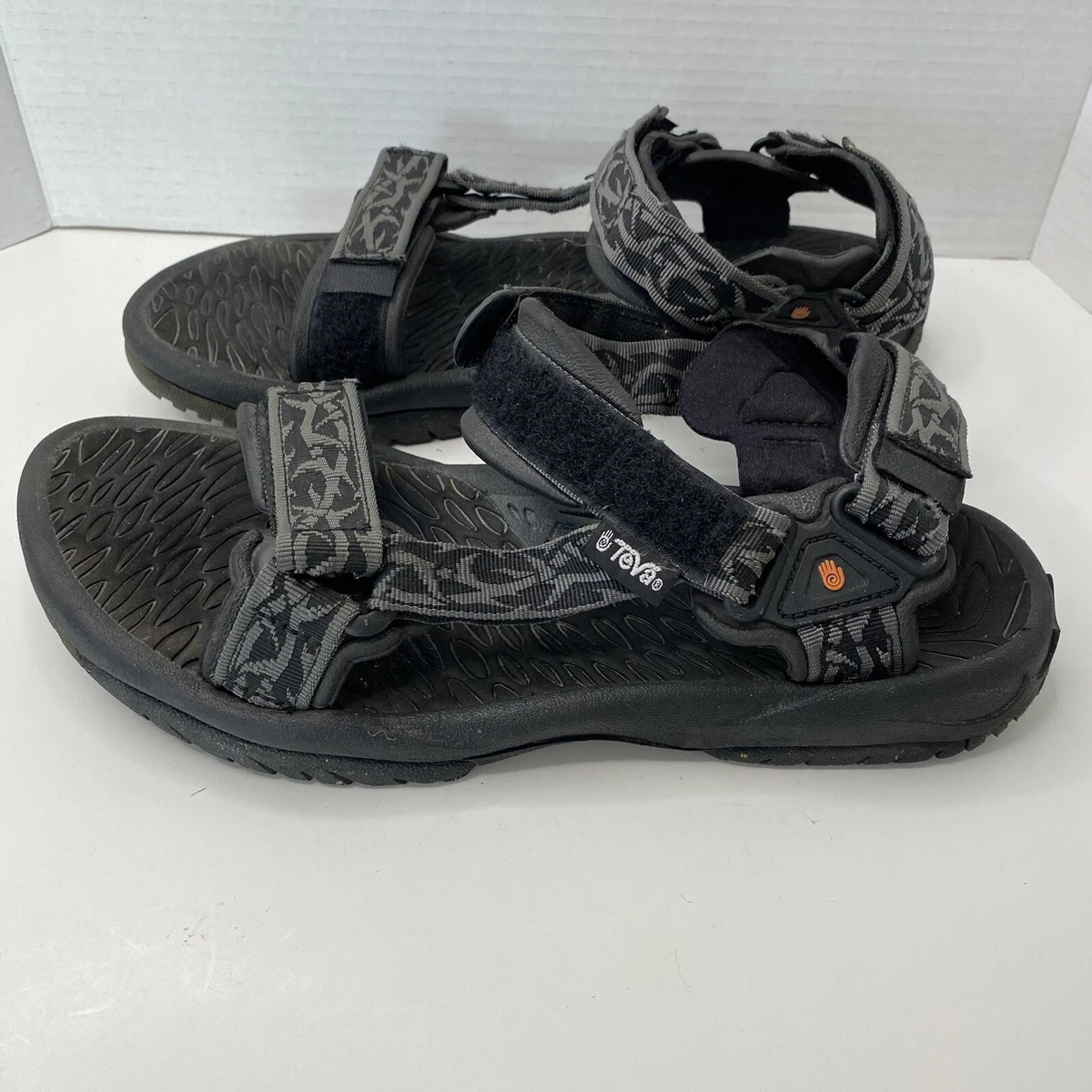 Teva spider shop rubber sandals