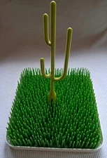 Boon Grass Countertop Baby Bottle Drying Rack with Catus Spoke