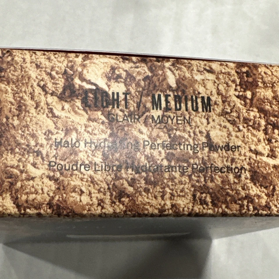 Smashbox Halo Hydrating Perfecting Powder .50oz/15g Light/Medium - Image 4 of 4